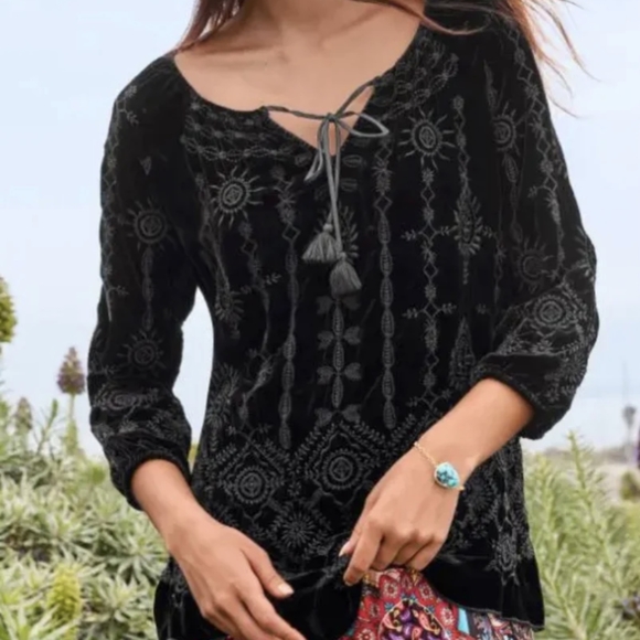 Johnny Was - Picture 3 of 5